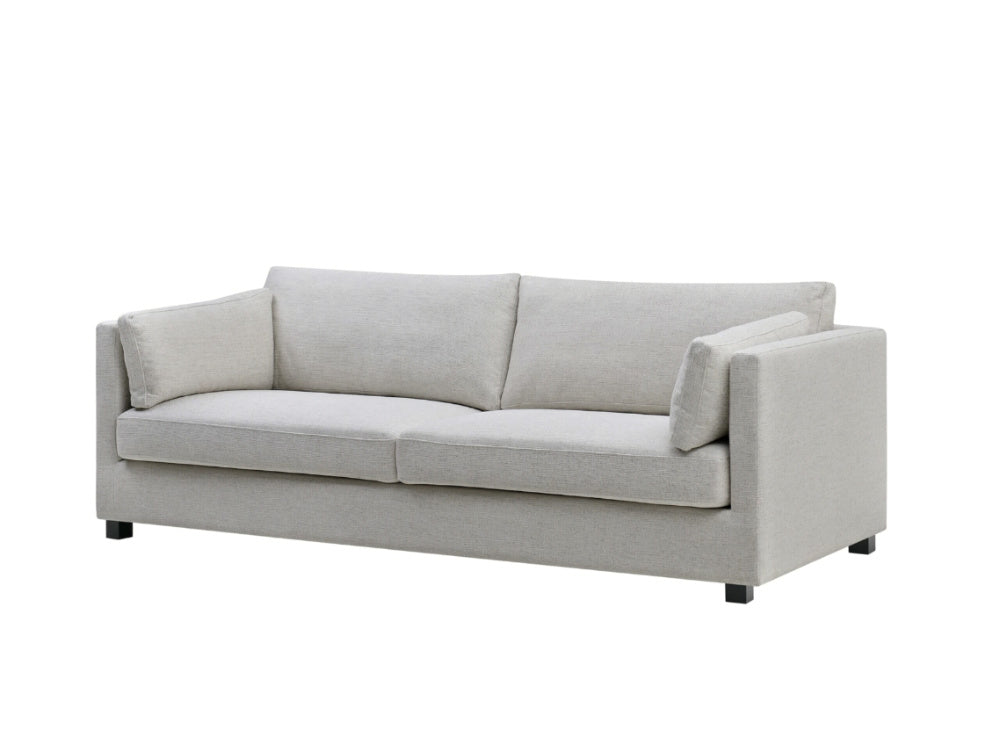 Sofa Lungano, i stoffet breezer og fargen natural